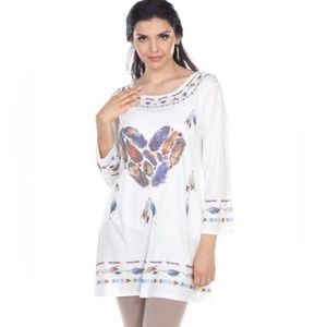 NWT ladies XL white top with feather & heart design with small rhinestone.